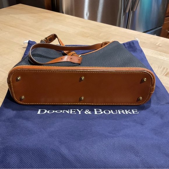 Vintage Dooney & Bourke AWL hobo bag - Picture 9 of 9